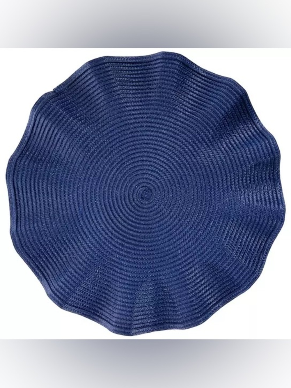 (2) Round Ruffled Placemat - Picture 1 of 2